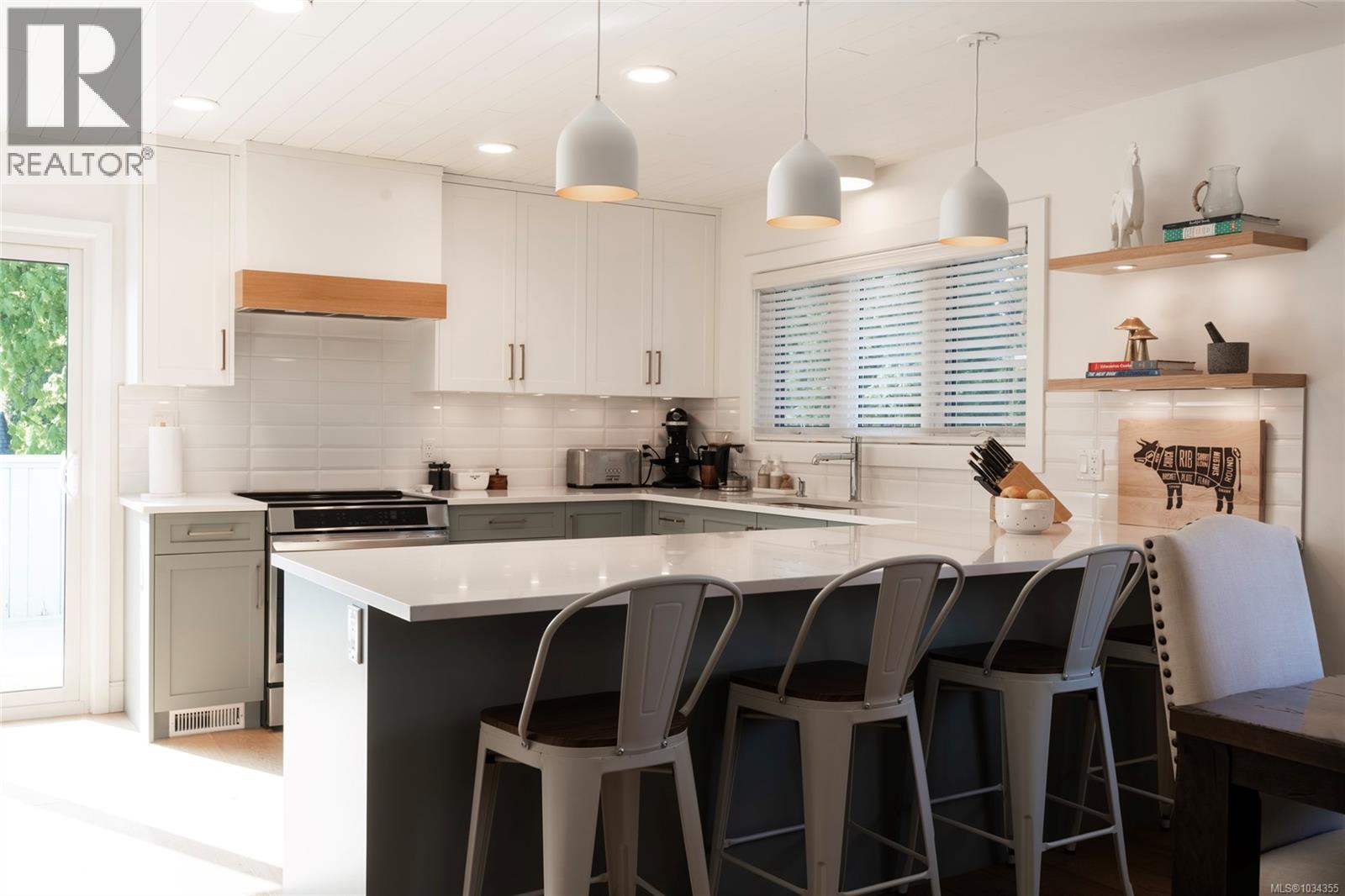 2294 Greenlands Road, Saanich