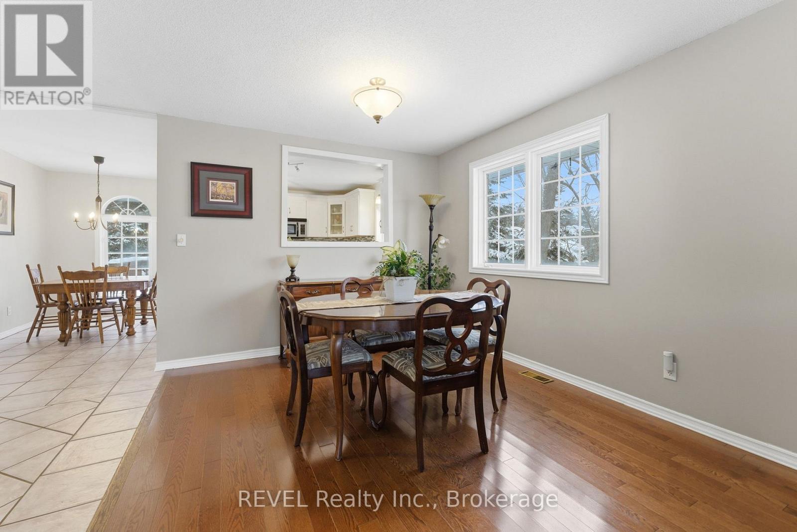 5 BARBARA AVENUE - 12