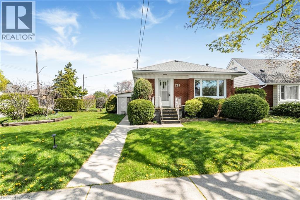 791 BRUCEDALE Avenue E, Hamilton, Ontario, L8V1S4 — Photo 6