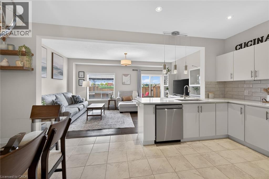 167 LORMONT Boulevard, Stoney Creek, Ontario, L8J0K2 — Photo 11