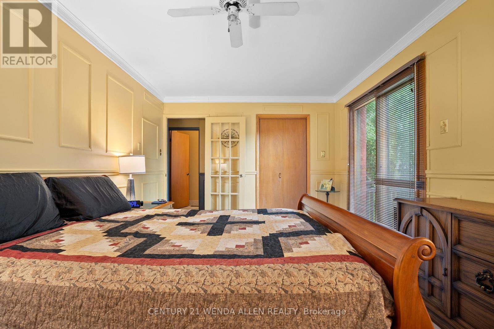 1873 WOODVIEW AVENUE - 15