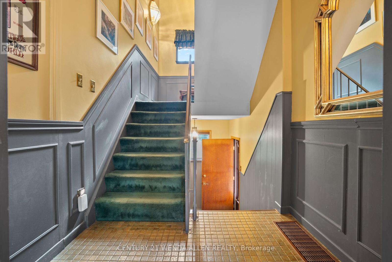 1873 WOODVIEW AVENUE - 17
