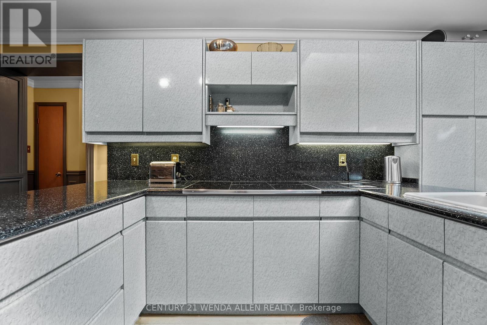 1873 WOODVIEW AVENUE - 25