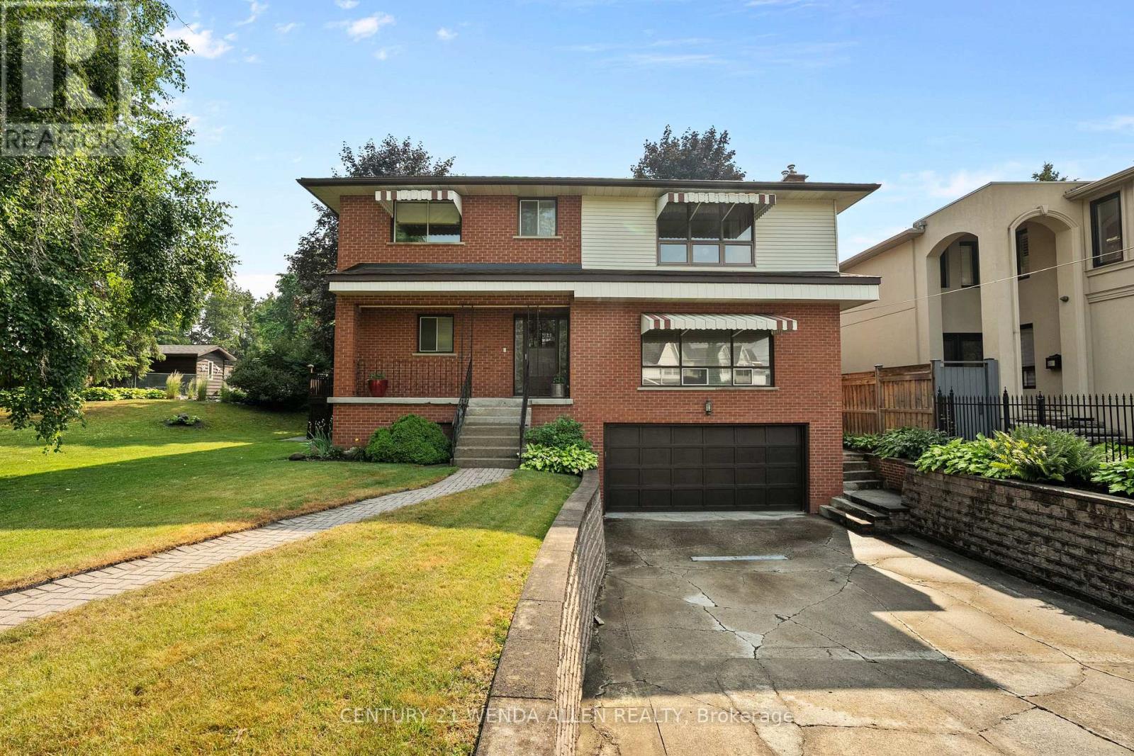 1873 WOODVIEW AVENUE - 4
