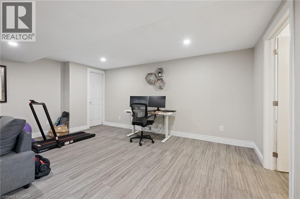 183 KIPLING Avenue, Kitchener, Ontario, N2C2B9 — Photo 26