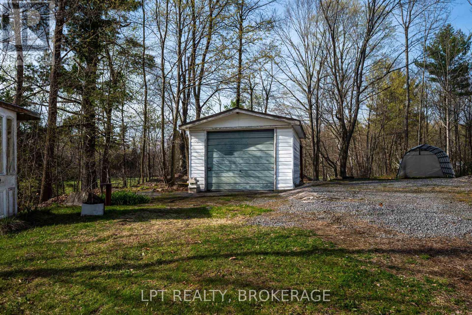 1023 MOON ROAD - 47