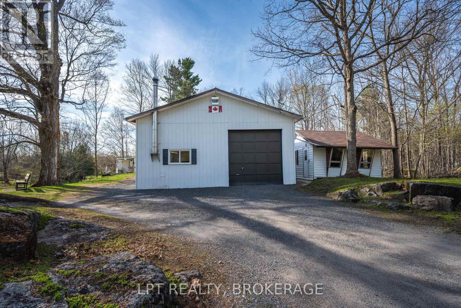1023 MOON ROAD - 6