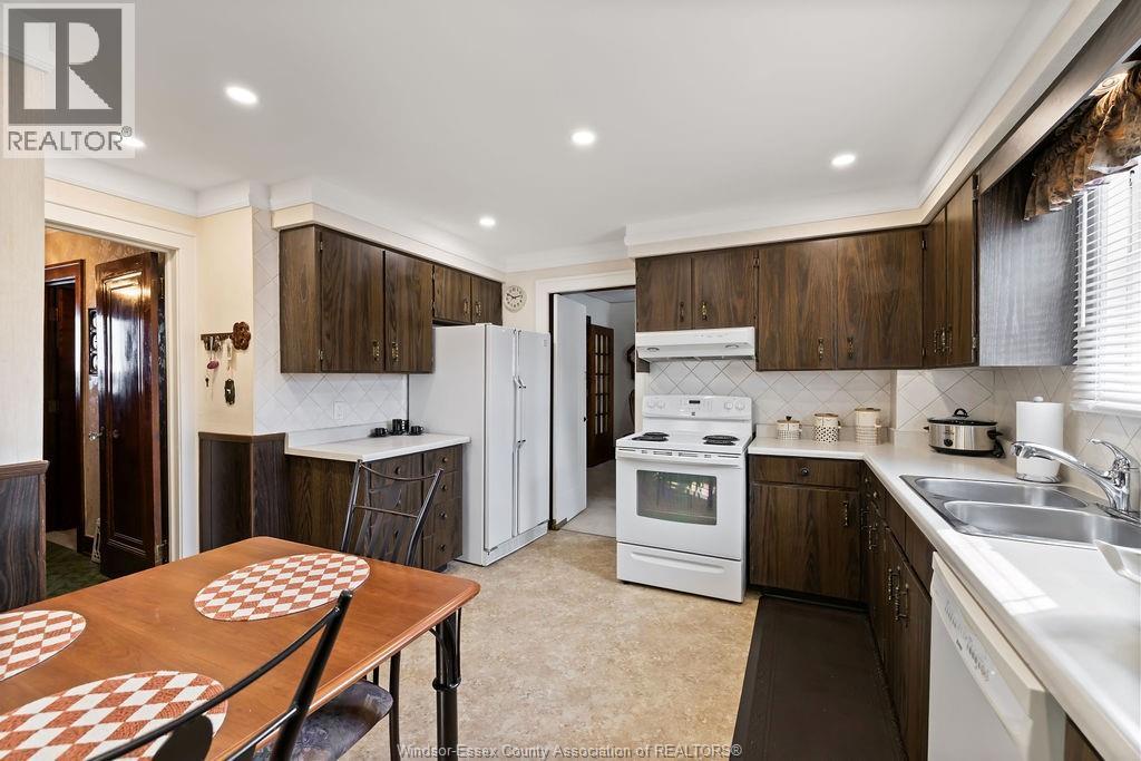 2333 CHILVER, Windsor, Ontario, N8W2V6 — Photo 10