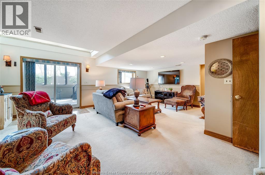 468 AMBERLY, Tecumseh, Ontario, N8N3M3 — Photo 5