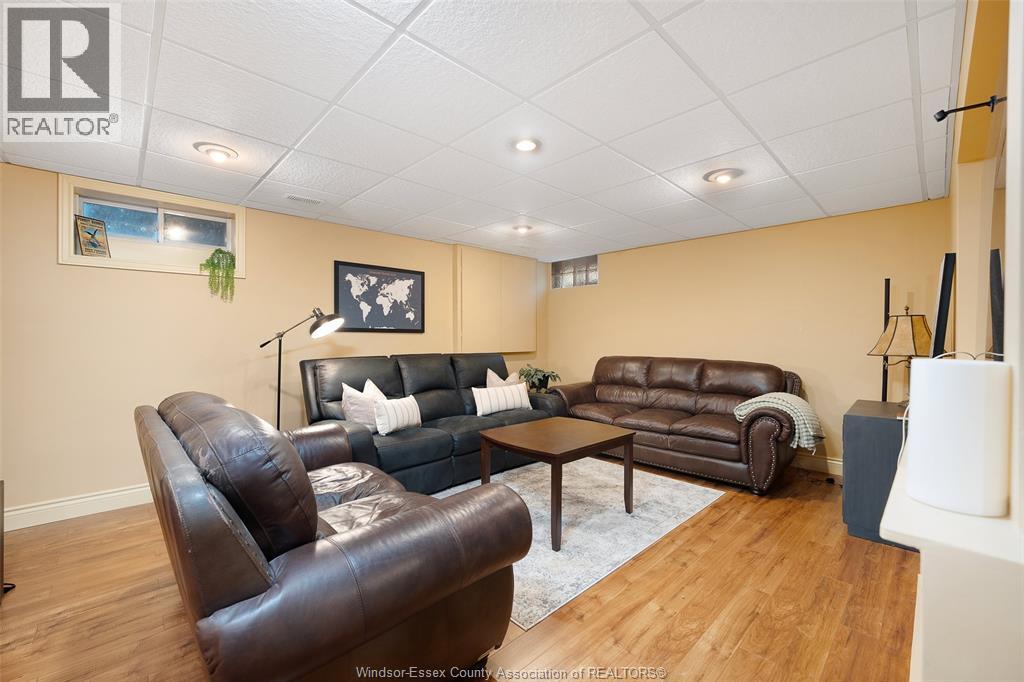 3035 ROWLEY PARK DRIVE - 31