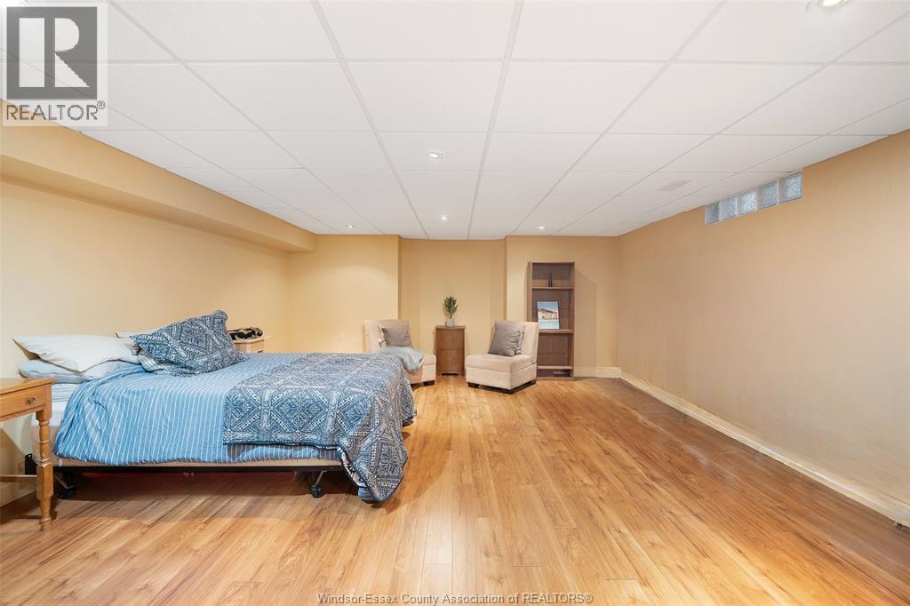 3035 ROWLEY PARK DRIVE - 34