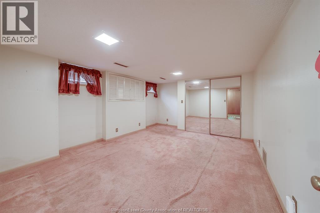 262 HENKEL PLACE, Windsor, Ontario, N8Y2E7 — Photo 24