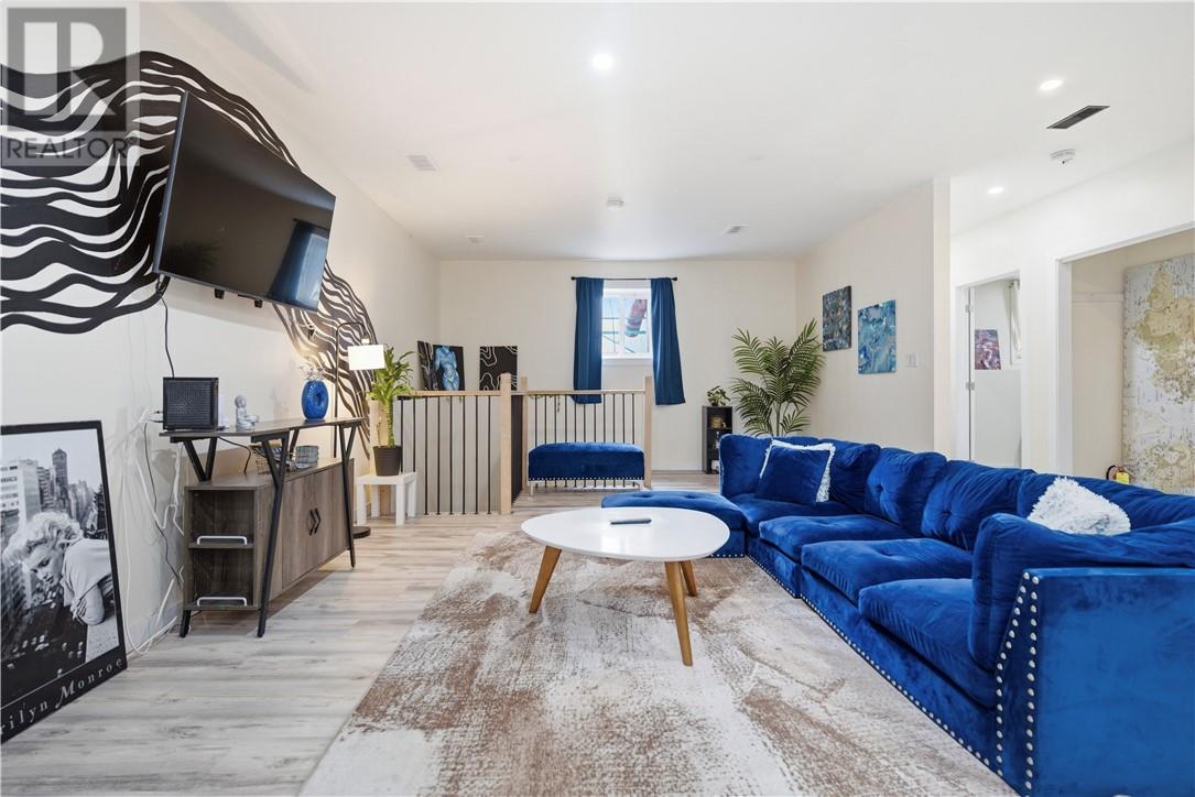 392 Montague Avenue - 10