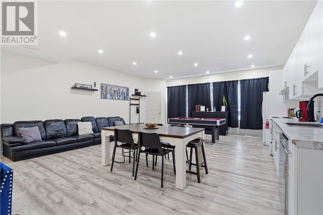 392 Montague Avenue - 17