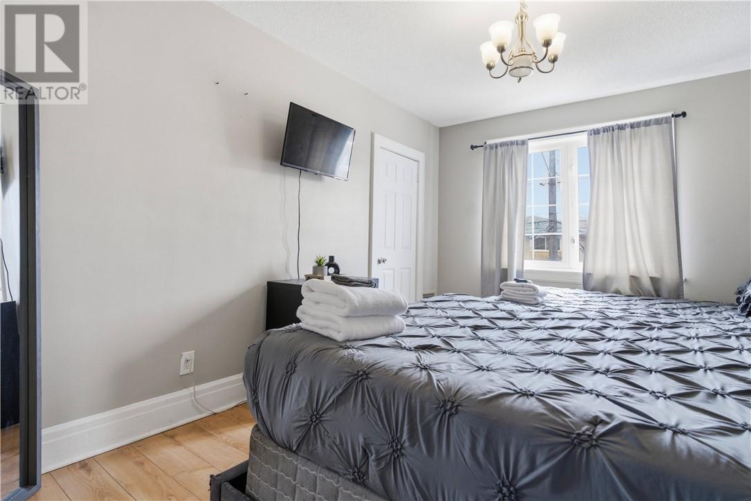 392 Montague Avenue - 26
