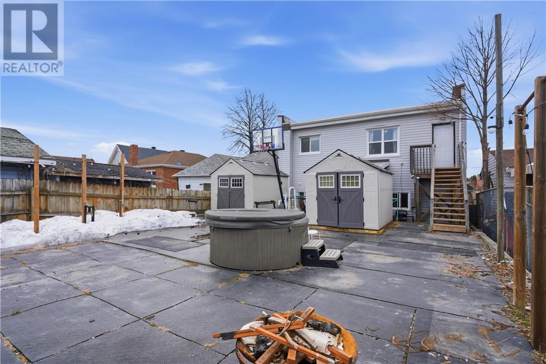 392 Montague Avenue - 45