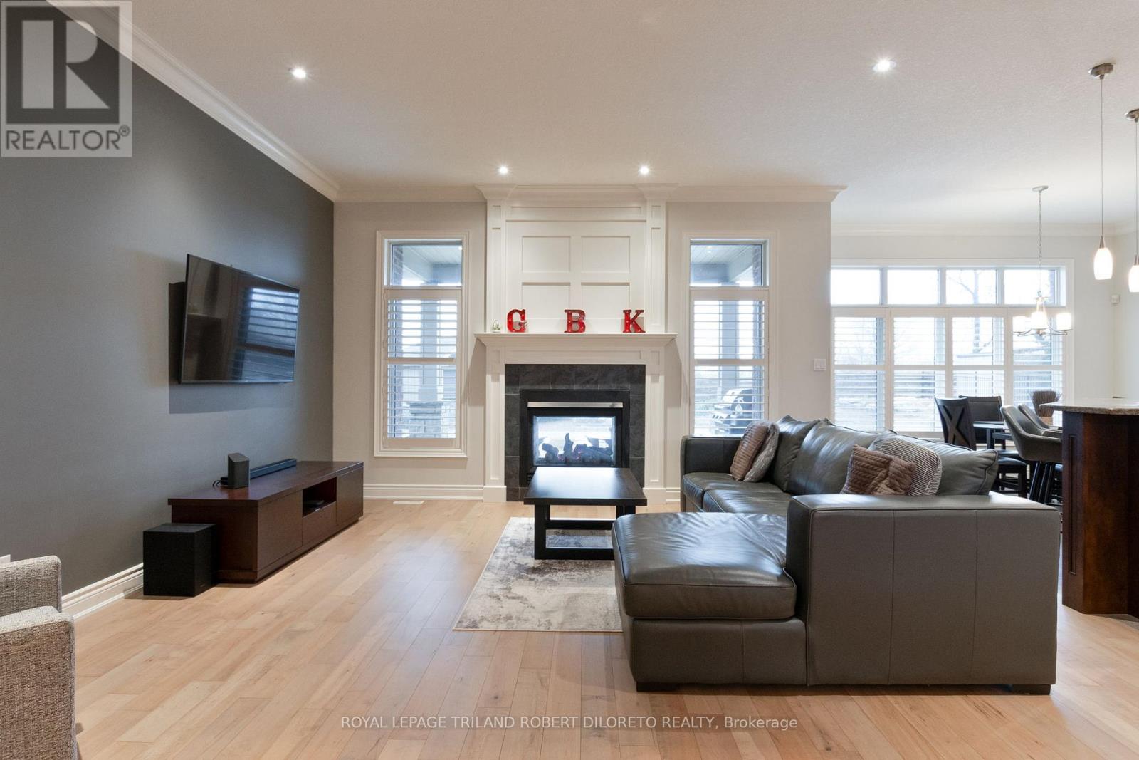 6968 CLAYTON WALK - 18