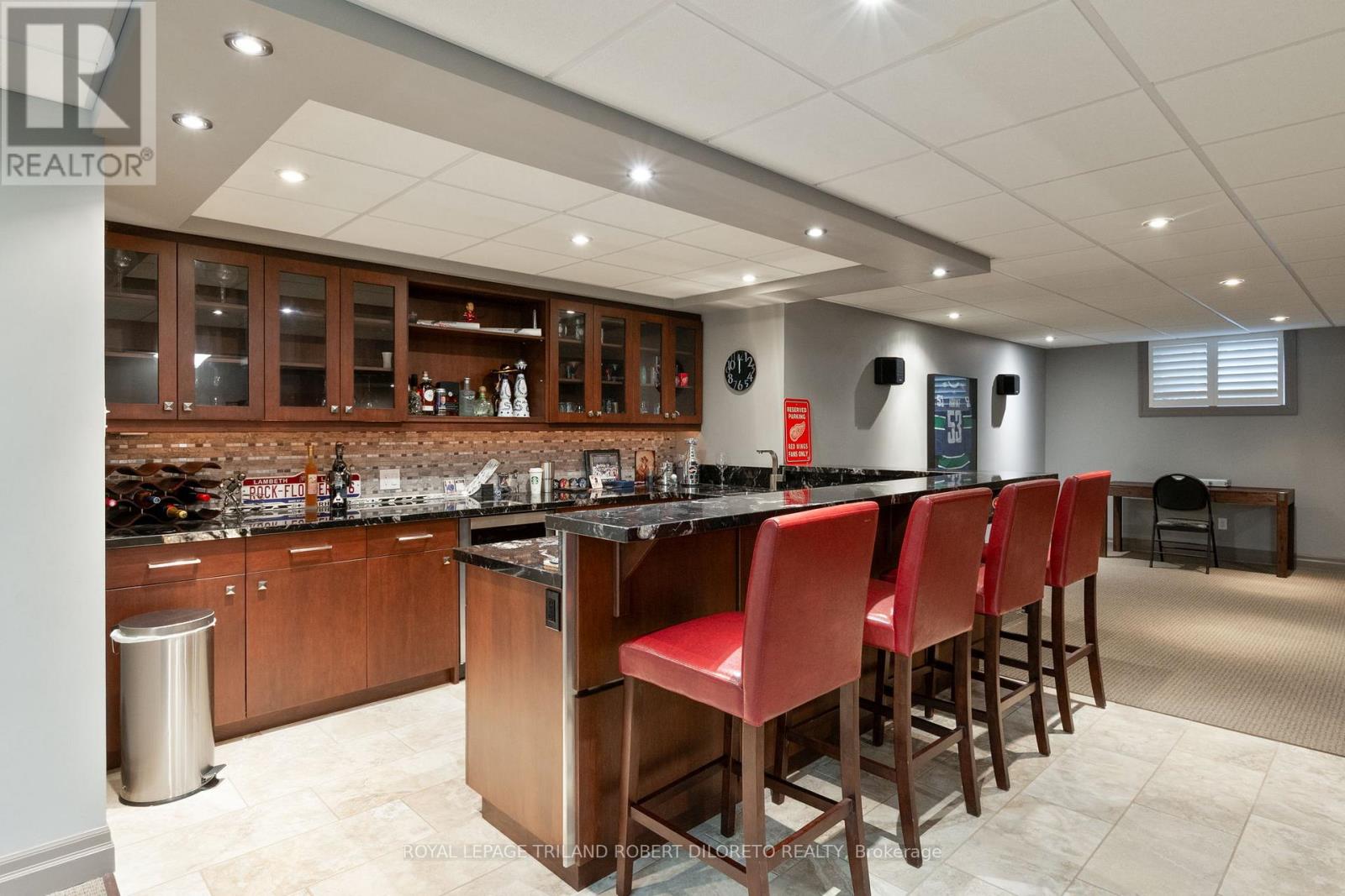 6968 CLAYTON WALK - 38