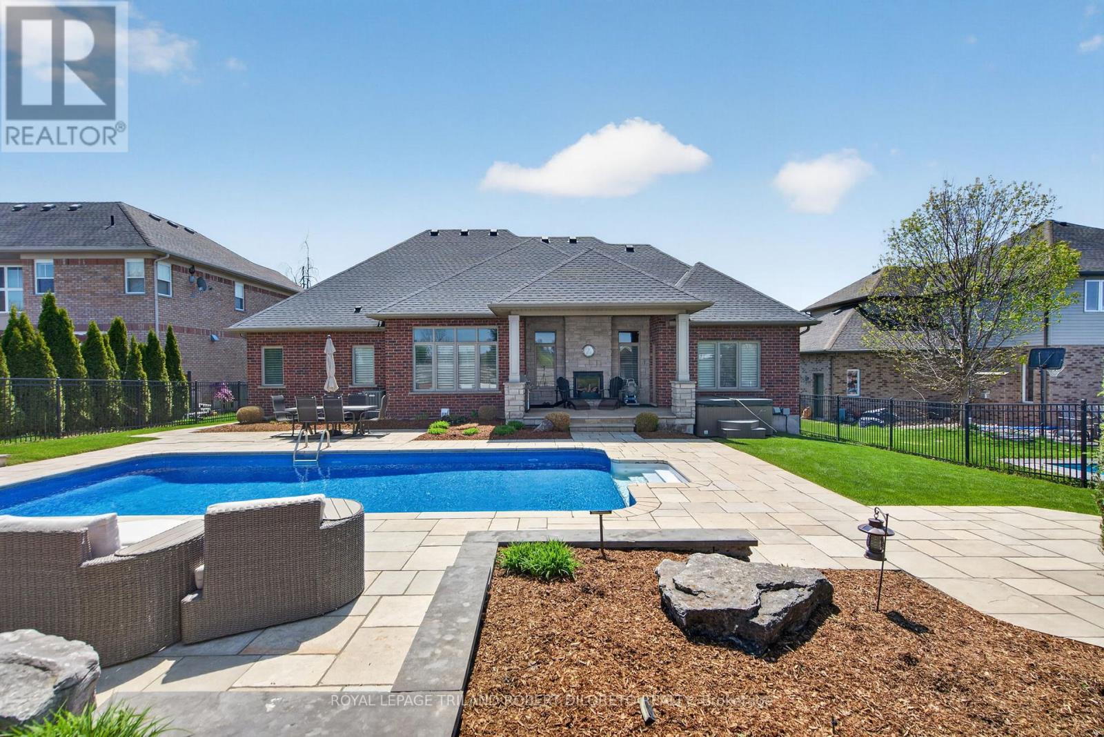 6968 CLAYTON WALK - 4