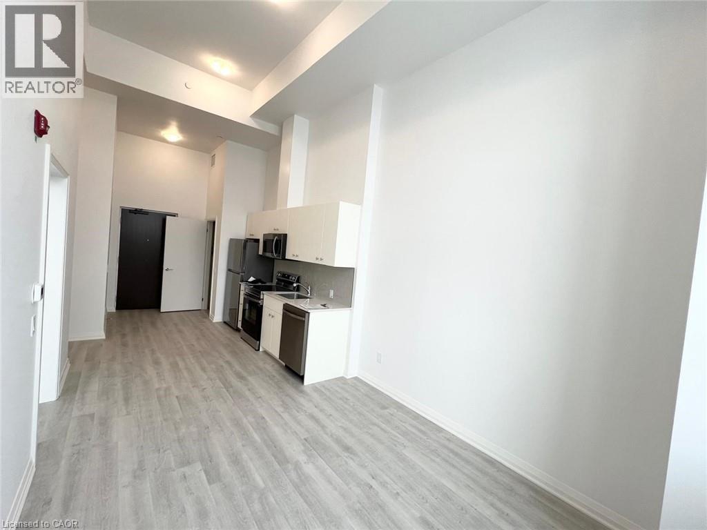 101 GOLDEN EAGLE Road Unit# 111, Waterloo, Ontario, N2V1C3 — Photo 11