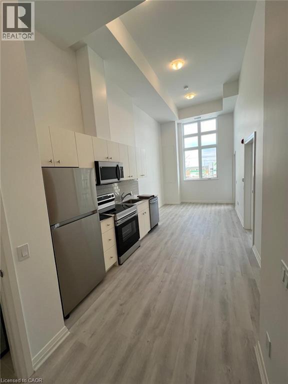 101 GOLDEN EAGLE Road Unit# 111, Waterloo, Ontario, N2V1C3 — Photo 14