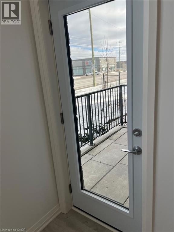 101 GOLDEN EAGLE Road Unit# 111, Waterloo, Ontario, N2V1C3 — Photo 22
