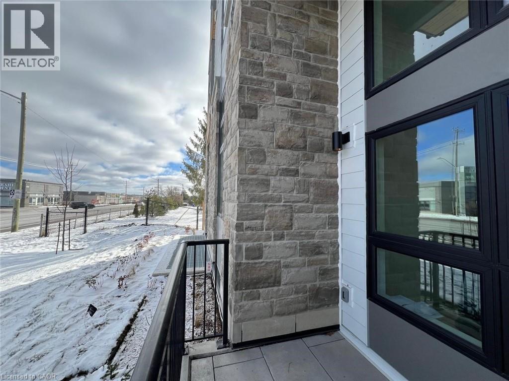 101 GOLDEN EAGLE Road Unit# 111, Waterloo, Ontario, N2V1C3 — Photo 23