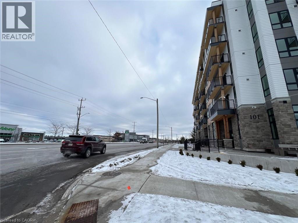 101 GOLDEN EAGLE Road Unit# 111, Waterloo, Ontario, N2V1C3 — Photo 7