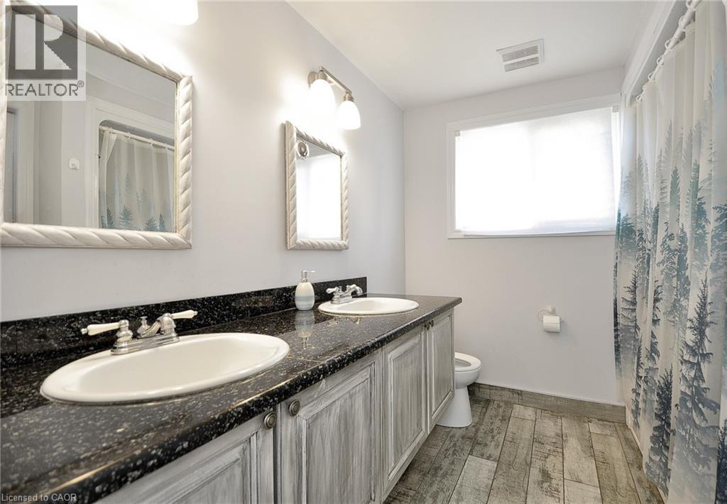 264 COOPER Street, Cambridge, Ontario, N3C3V5 — Photo 21