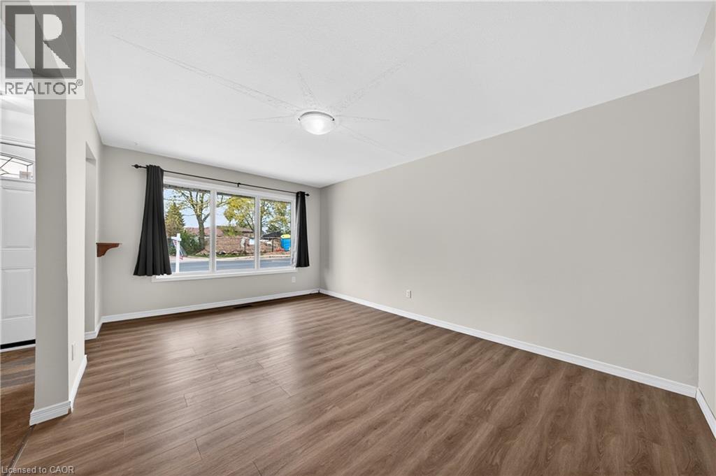 34 AVENUE Road, Cambridge, Ontario, N1R1B7 — Photo 13