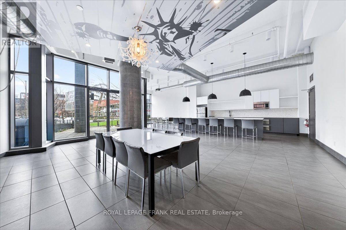 #405 150 EAST LIBERTY STREET - 25