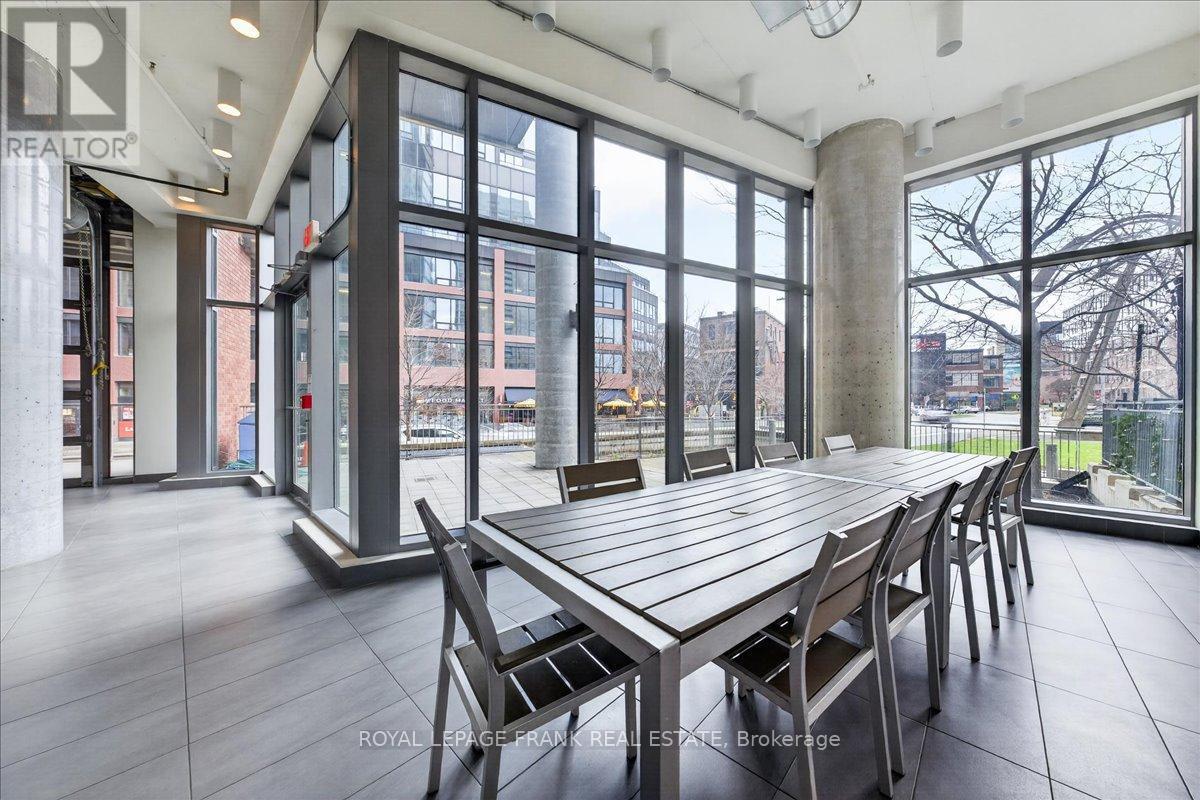#405 150 EAST LIBERTY STREET - 27