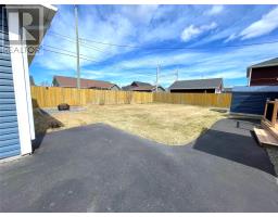 17 Sampson Crescent thumbnail 3