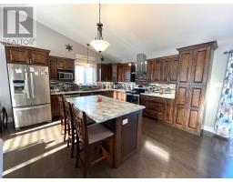 17 Sampson Crescent thumbnail 8