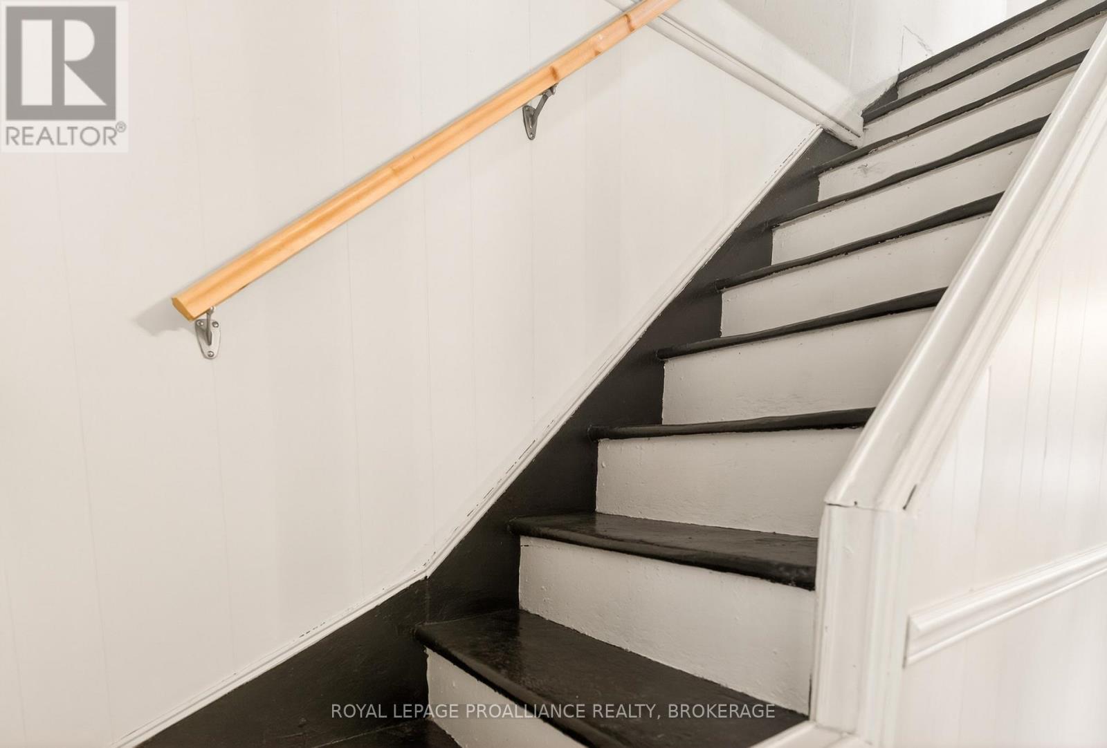 578 UNION STREET - 23