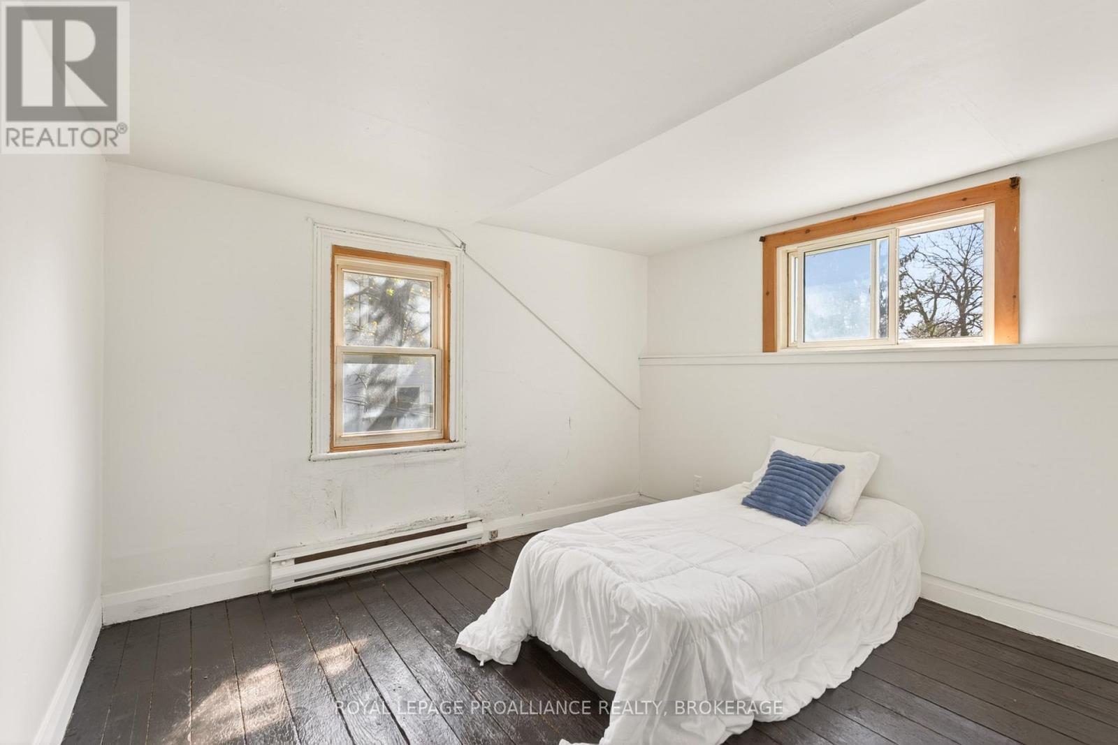 578 UNION STREET - 30