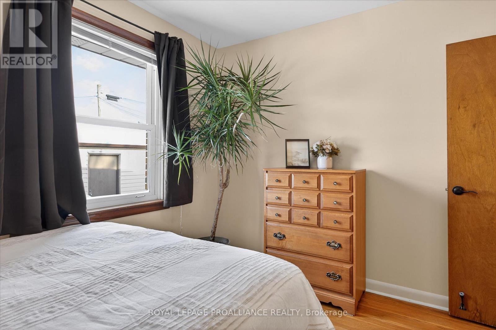 260 BELLEVUE STREET - 22