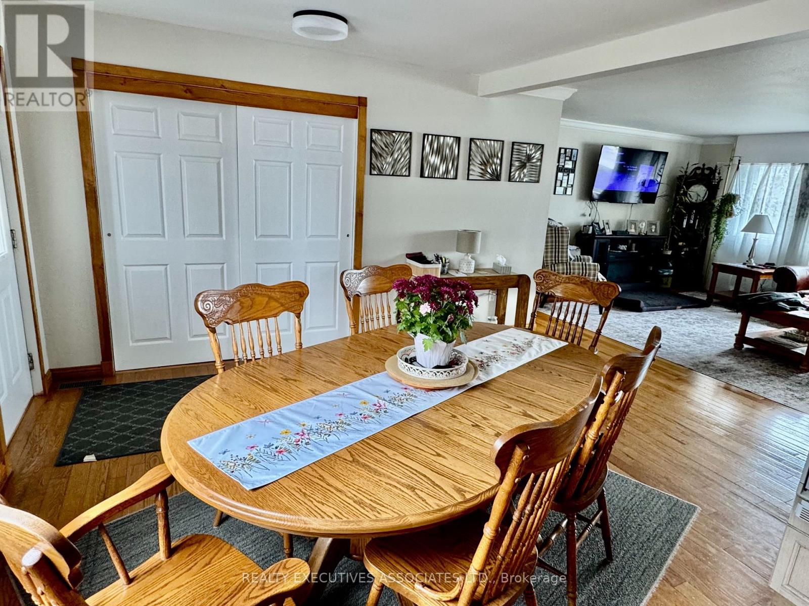 36 WEST LANE - 11