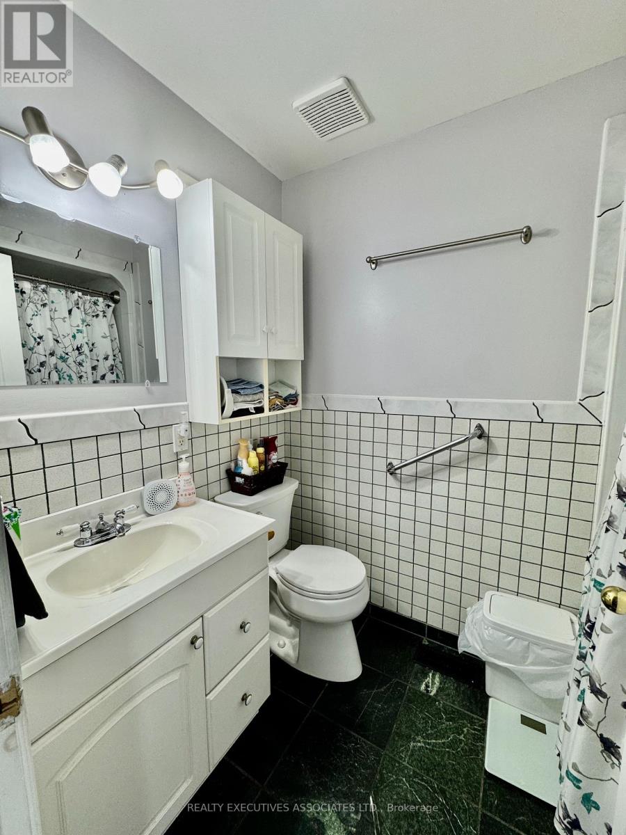 36 WEST LANE - 22