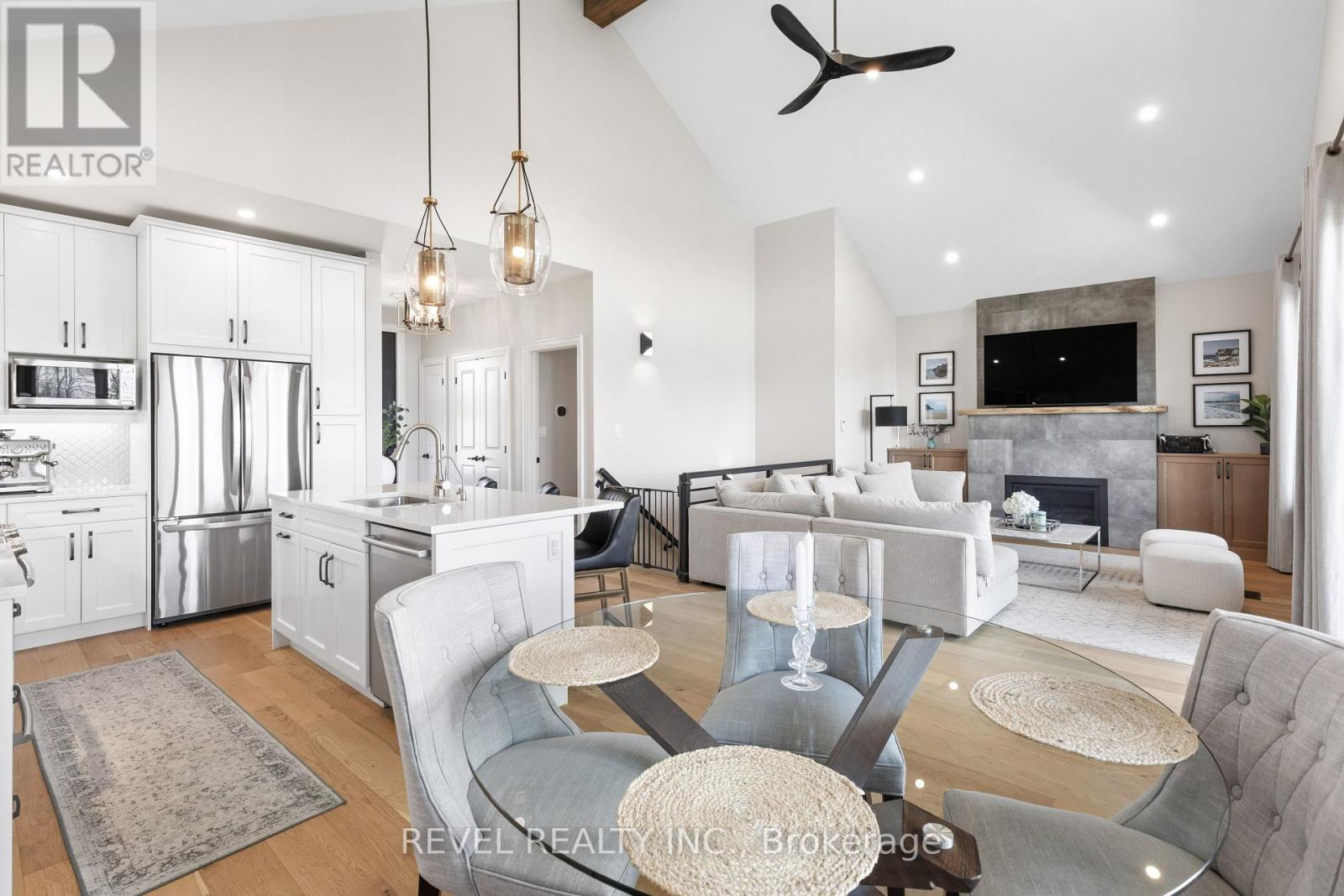 15 GLASSFORD ROAD - 16