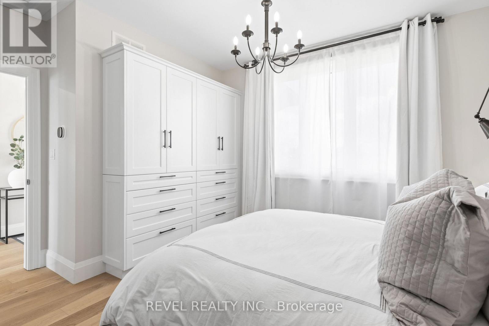 15 GLASSFORD ROAD - 23