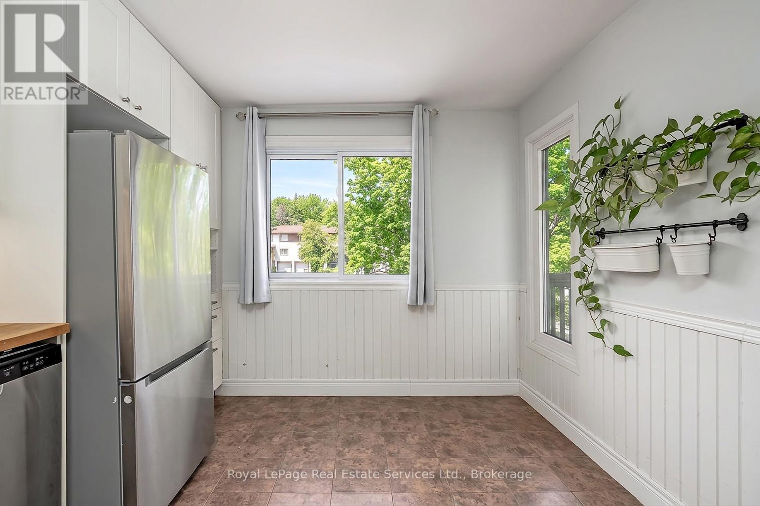 #24 2651 AQUITAINE AVENUE - 12