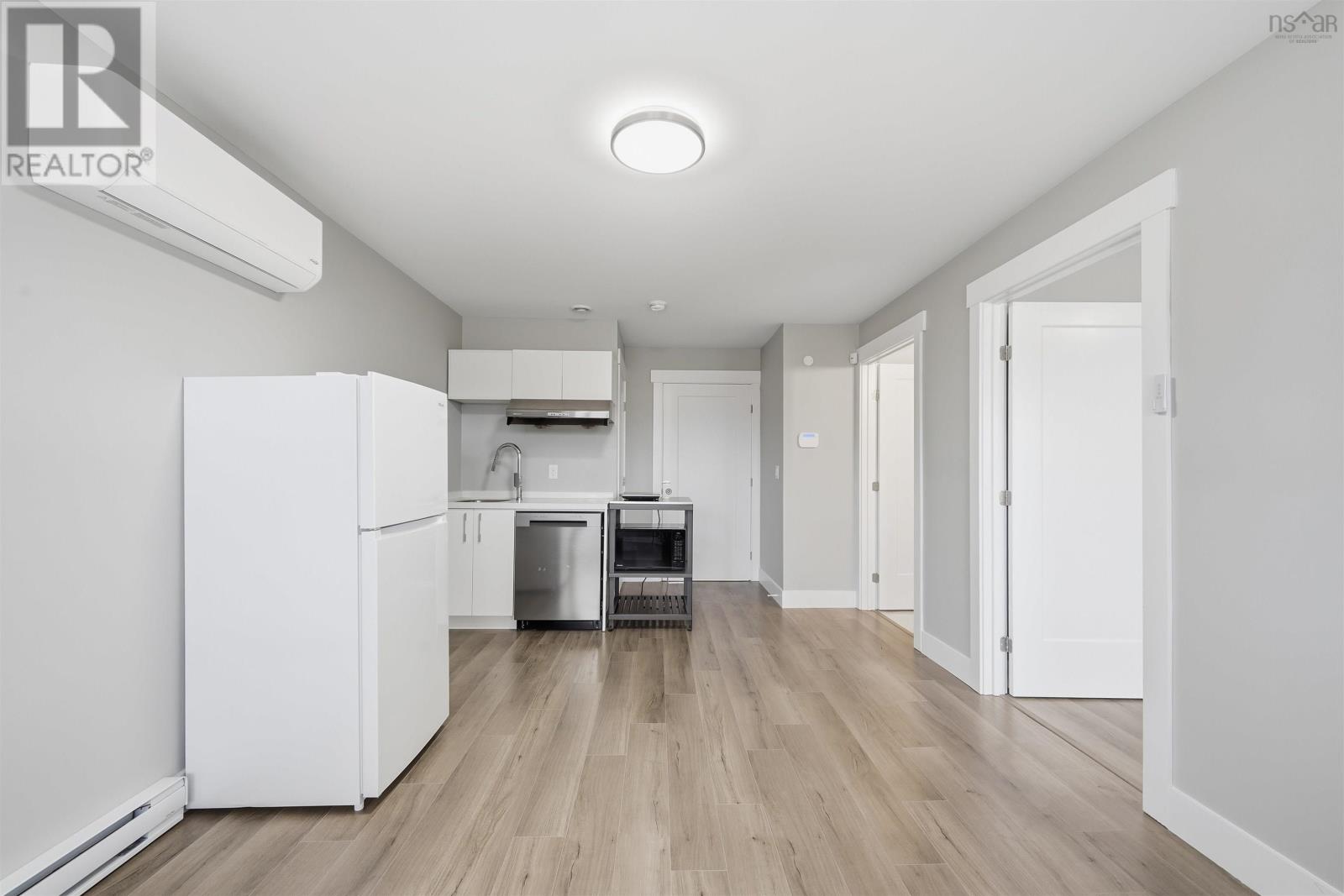 33 Gough Close - 31