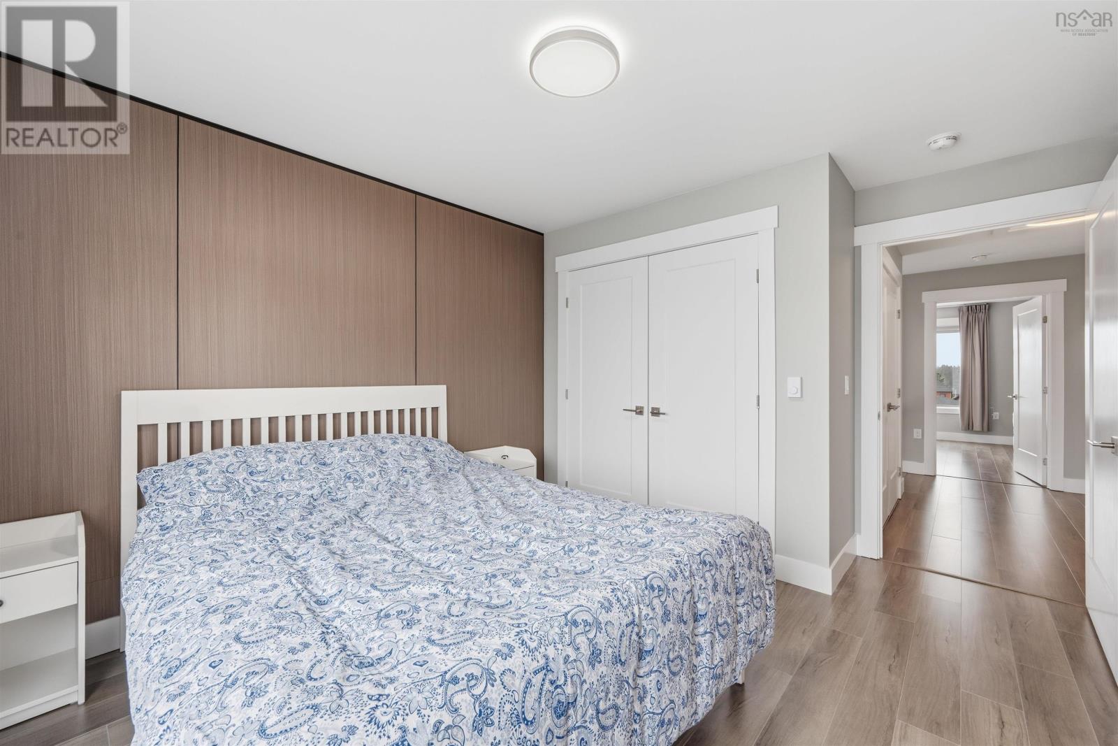 33 Gough Close - 28