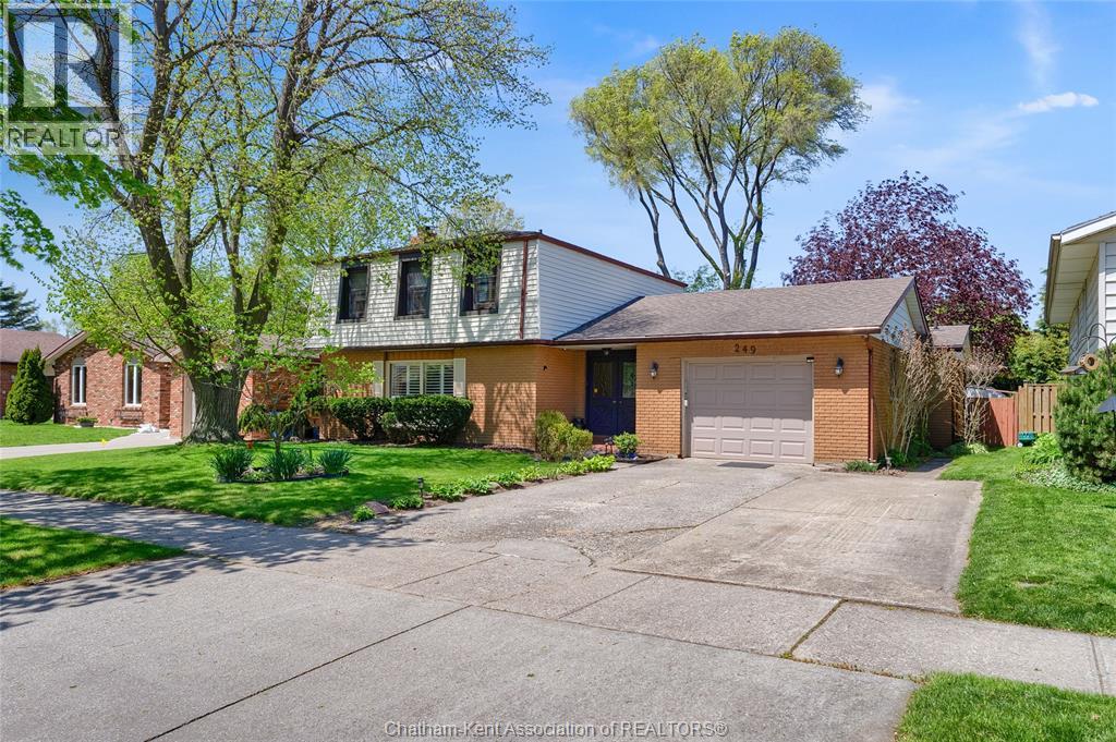 249 OXLEY DRIVE, Chatham, Ontario, N7L4S8 — Photo 2