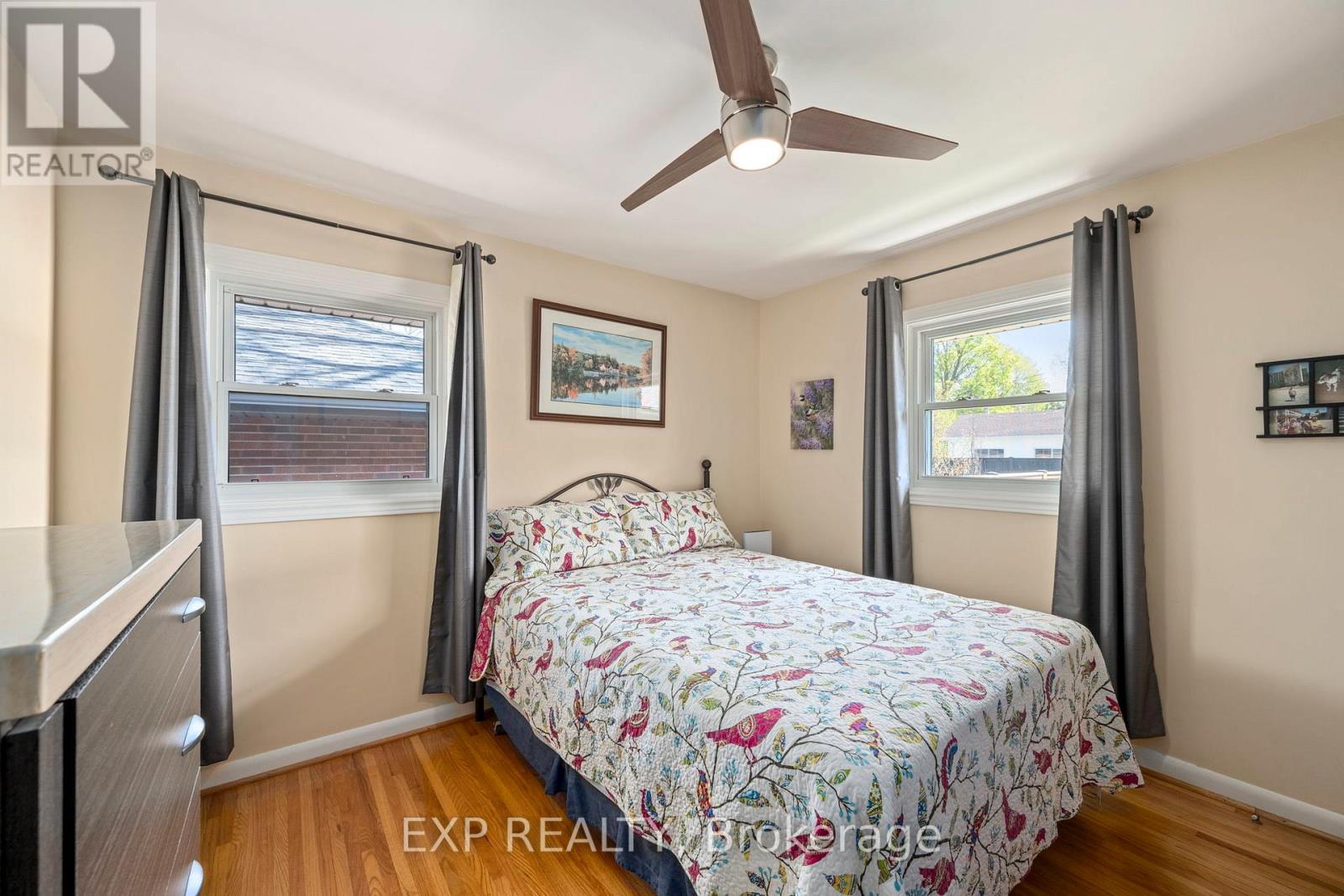 490 BLAKE STREET - 16
