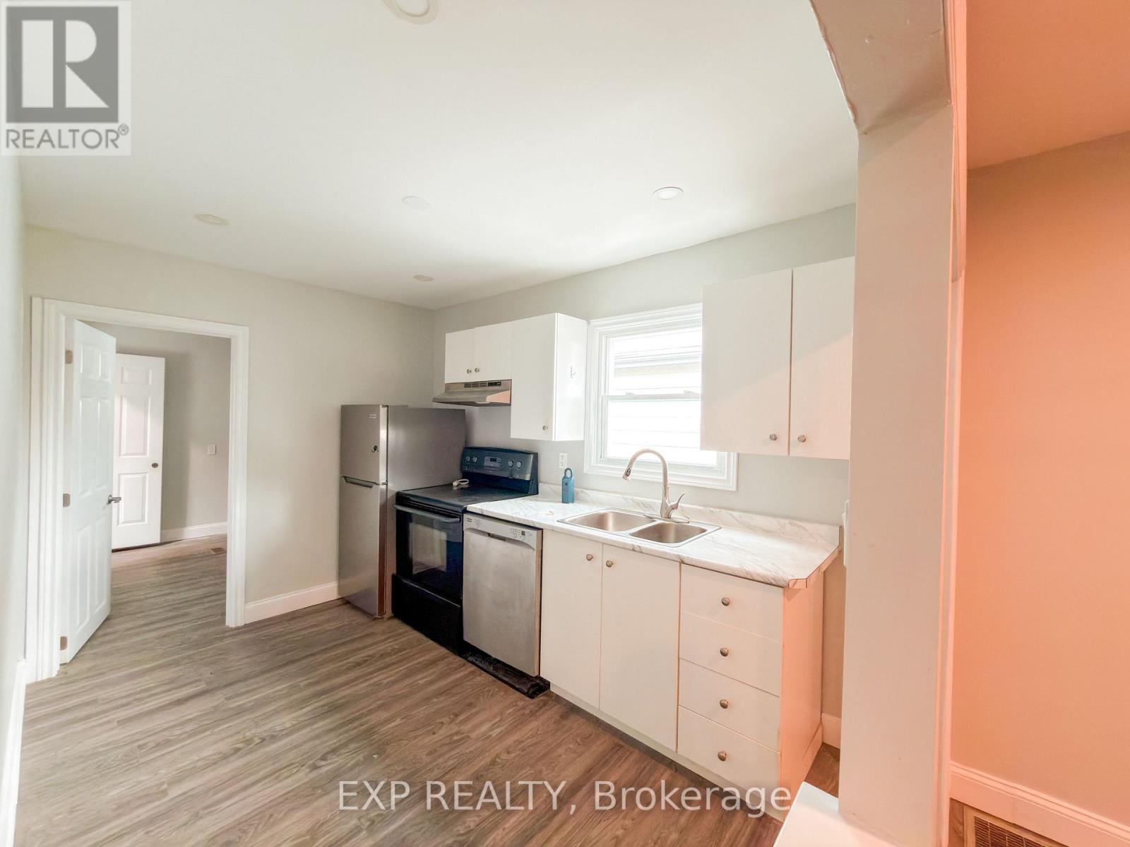 50 EMERY STREET W - 10