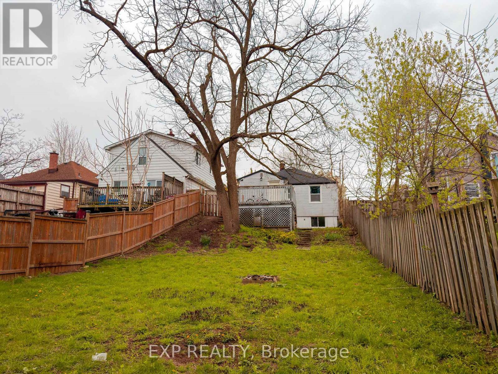50 EMERY STREET W - 21