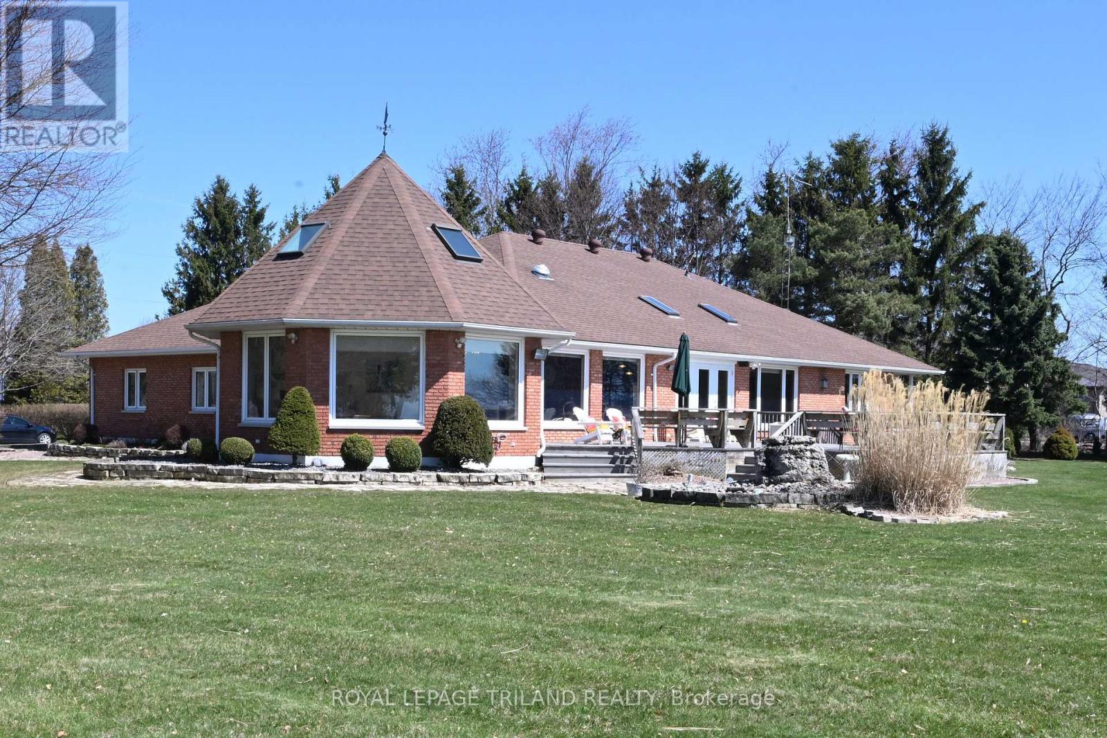 7154 TALBOT TRAIL - 1