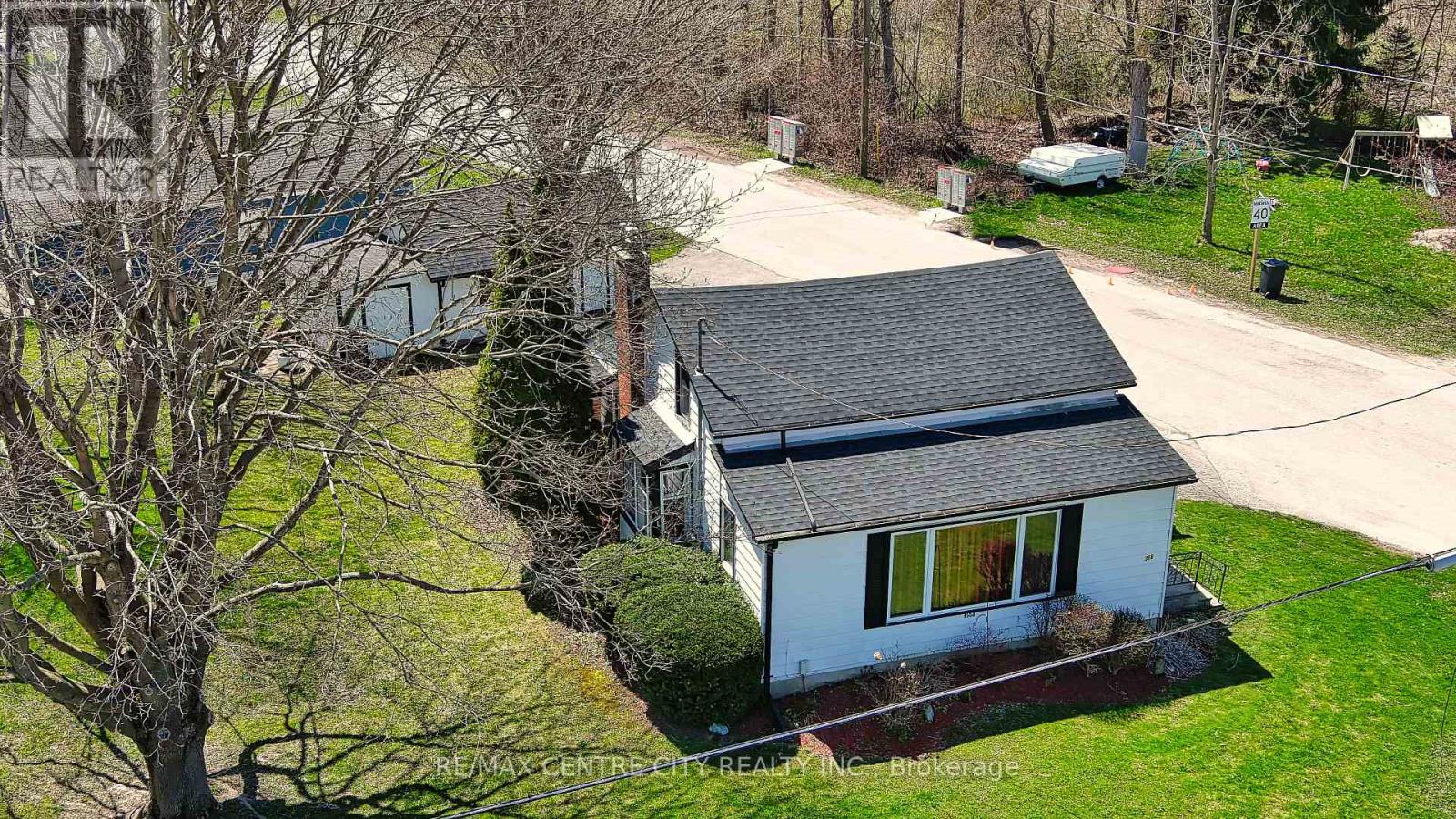 358 WARREN STREET - 26